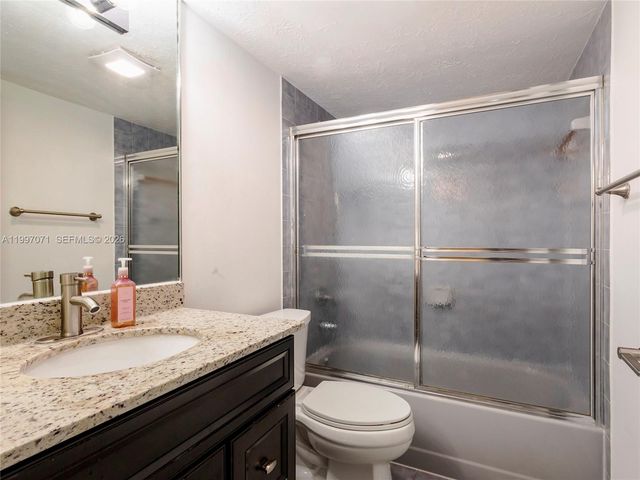 11722 SW 107th Ter, Miami, FL 33186