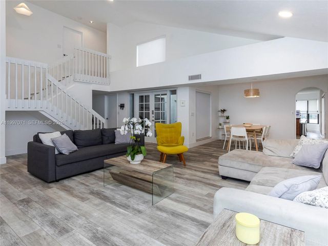 11722 SW 107th Ter, Miami, FL 33186