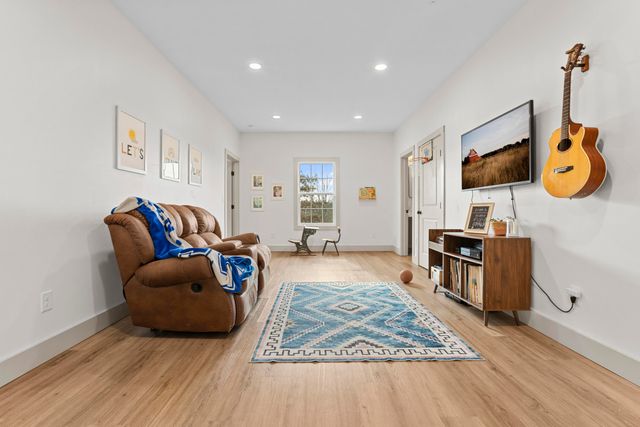 151 Covered Bridge Lane, Frankfort, KY 40601