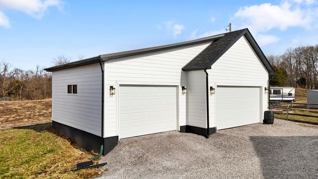 151 Covered Bridge Lane, Frankfort, KY 40601