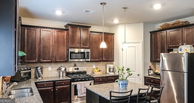 104 Camilla Drive, Carrollton, GA 30116