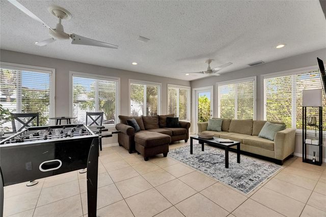 4710 TRAVERTINE DRIVE, Tampa, FL 33615