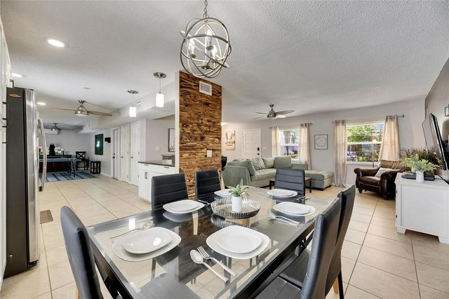 4710 TRAVERTINE DRIVE, Tampa, FL 33615