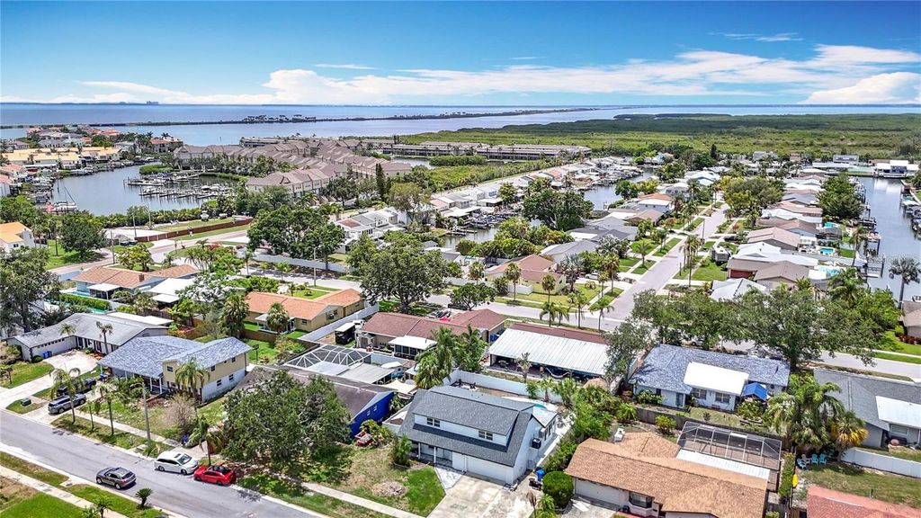 4710 TRAVERTINE DRIVE, Tampa, FL 33615