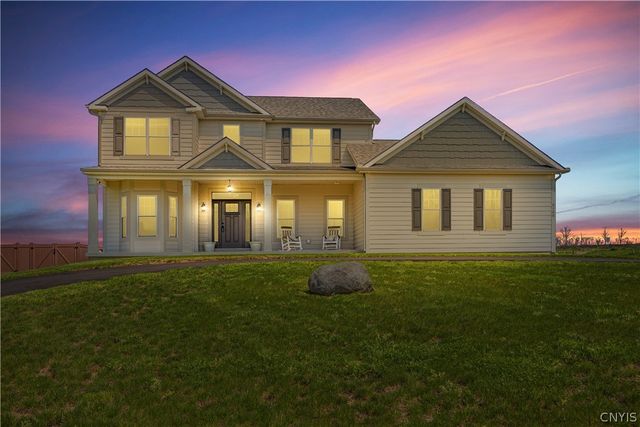 2100 Harkins Lane, Lysander, NY 13027