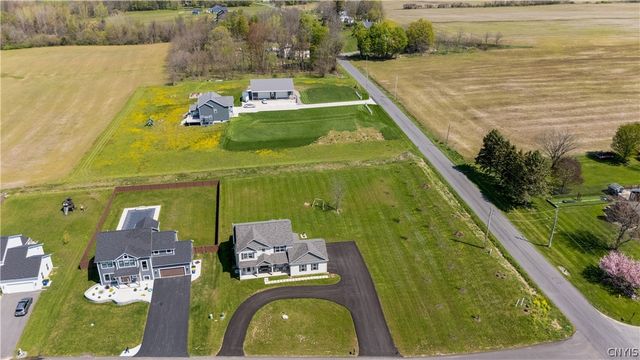 2100 Harkins Lane, Lysander, NY 13027