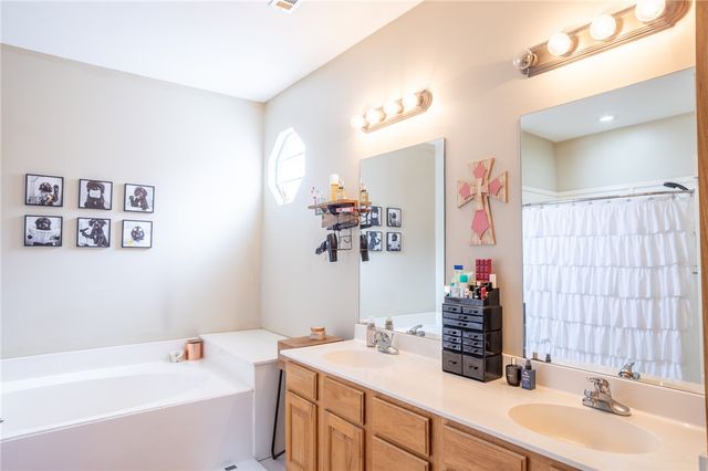 2651 N Westminster Drive, Fayetteville, AR 72704