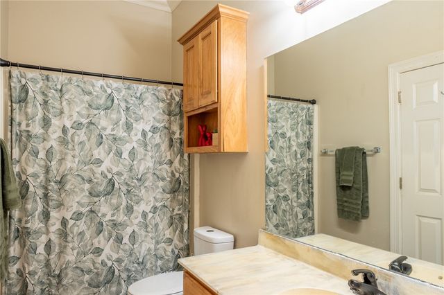 2651 N Westminster Drive, Fayetteville, AR 72704