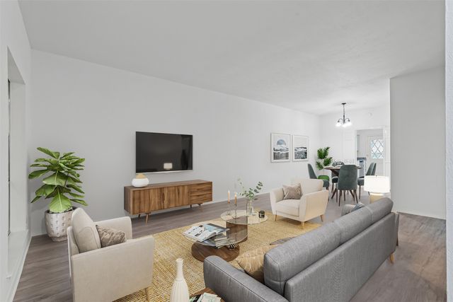 4320 Bellaire Drive S 236W, Fort Worth, TX 76109