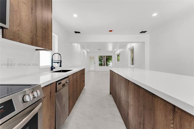3611 SW 36th Street, West Park, FL 33023
