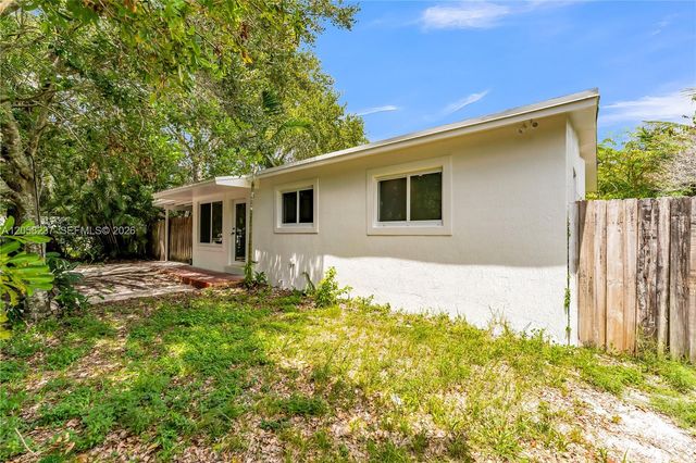 3611 SW 36th Street, West Park, FL 33023