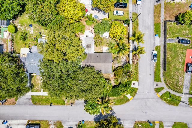 3611 SW 36th Street, West Park, FL 33023
