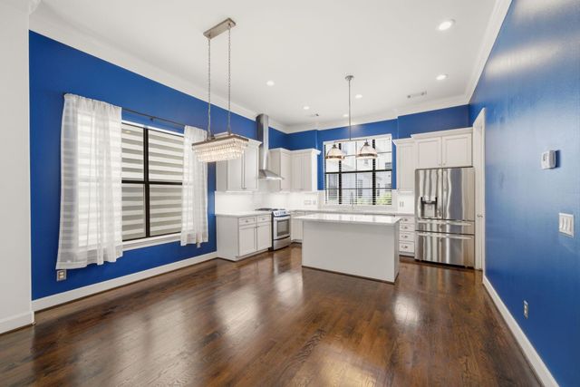 911 W Drew Street, Houston, TX 77006