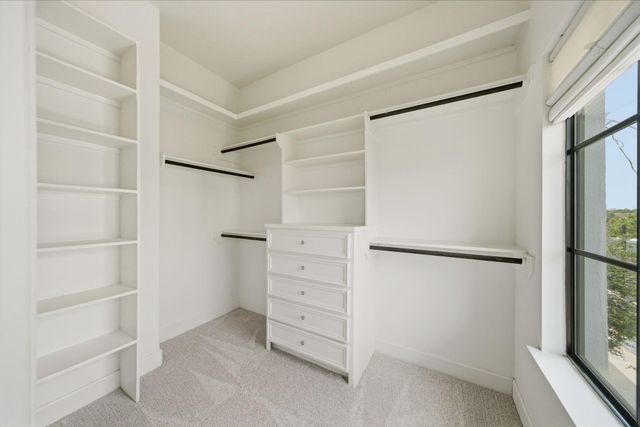 911 W Drew Street, Houston, TX 77006