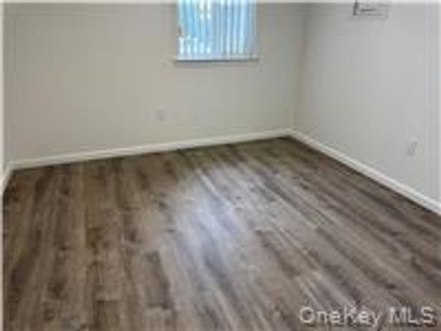 387A Jericho Turnpike 2, Floral Park, NY 11001