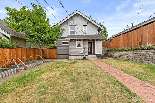 912 N Grant Avenue, Tacoma, WA 98403