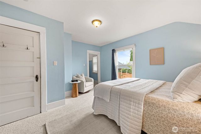 912 N Grant Avenue, Tacoma, WA 98403