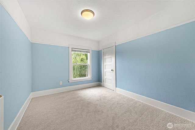 912 N Grant Avenue, Tacoma, WA 98403