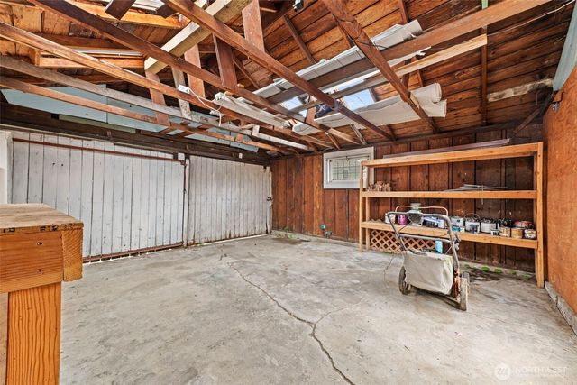 912 N Grant Avenue, Tacoma, WA 98403