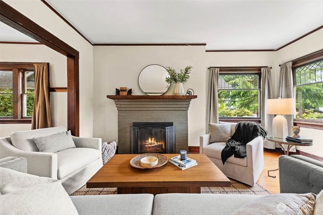 912 N Grant Avenue, Tacoma, WA 98403