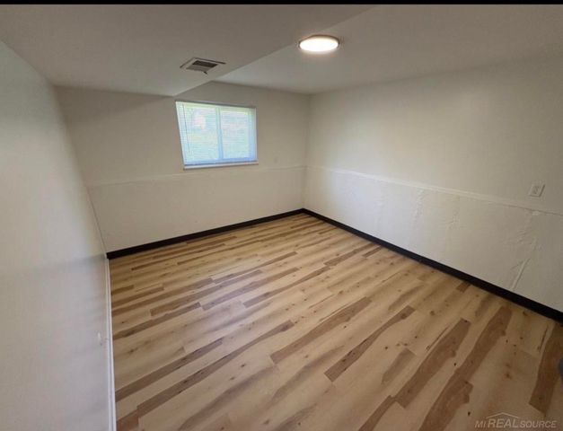 5724 Cranston Street, Portage, MI 49002