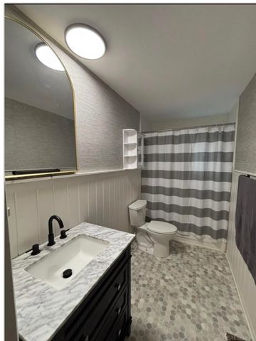 5724 Cranston Street, Portage, MI 49002