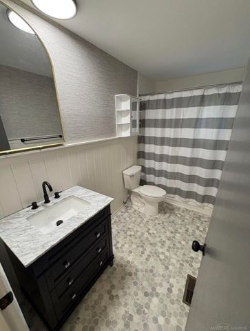 5724 Cranston Street, Portage, MI 49002