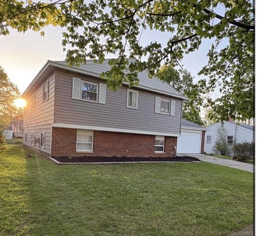 5724 Cranston Street, Portage, MI 49002