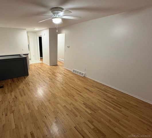 5724 Cranston Street, Portage, MI 49002