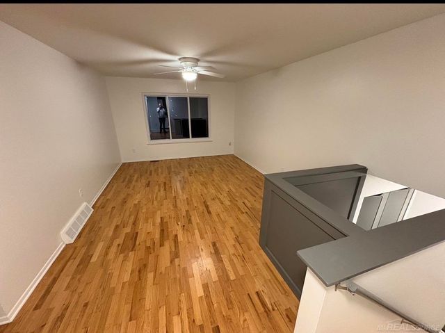 5724 Cranston Street, Portage, MI 49002