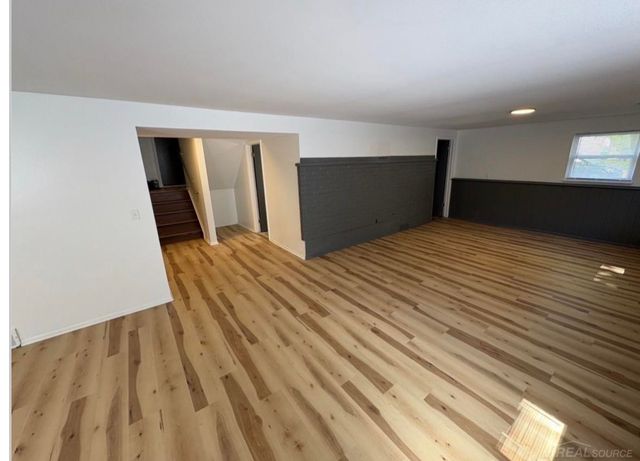 5724 Cranston Street, Portage, MI 49002