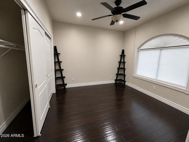 21644 N 61st Avenue, Glendale, AZ 85308