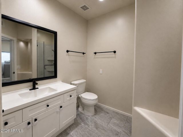 21644 N 61st Avenue, Glendale, AZ 85308