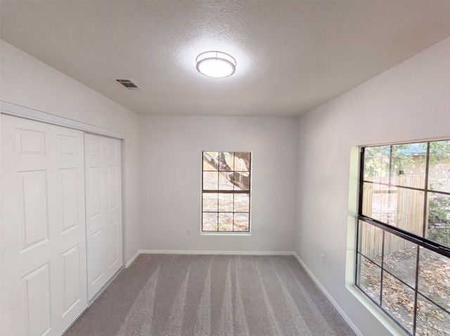 1418 Moss Street, Gainesville, TX 76240
