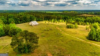 423 Coweta Heard Road, Hogansville, GA 30230