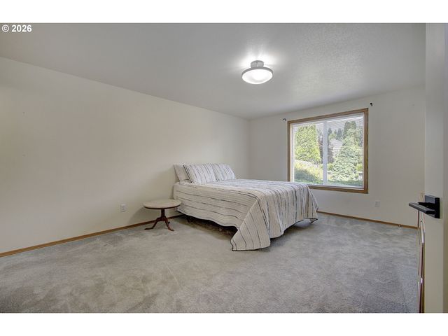 11708 Ne 31ST St, Vancouver, WA 98682