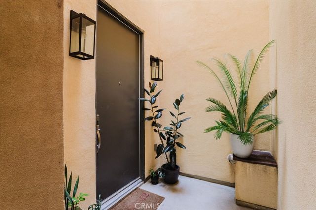14104 W Monroe Place, Van Nuys, CA 91405