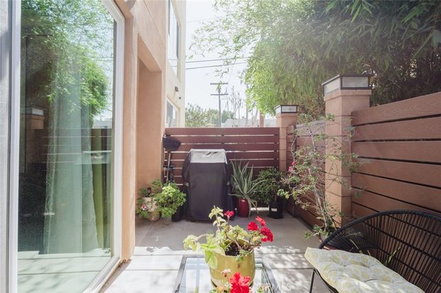 14104 W Monroe Place, Van Nuys, CA 91405