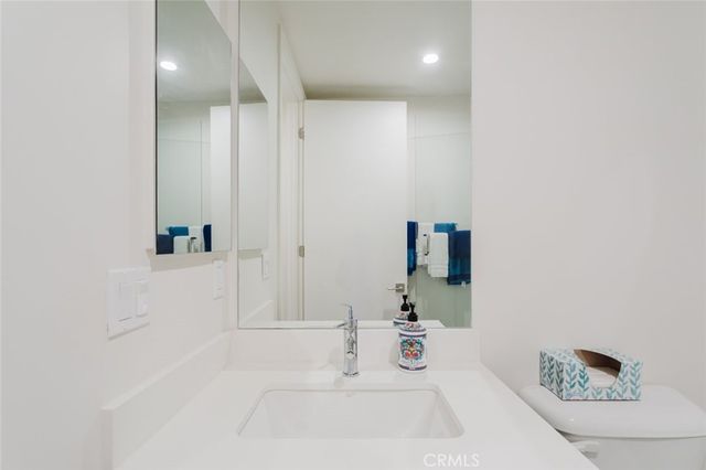 14104 W Monroe Place, Van Nuys, CA 91405