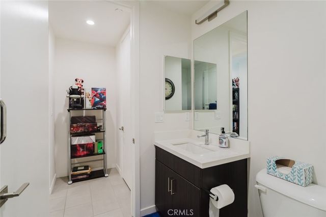 14104 W Monroe Place, Van Nuys, CA 91405