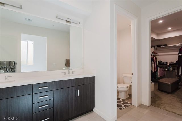 14104 W Monroe Place, Van Nuys, CA 91405