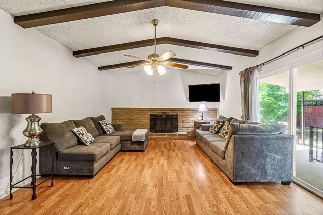 1488 Whittier Avenue, Clovis, CA 93611