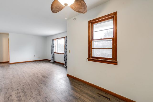 726 S Praire Dr, Andover, KS 67002