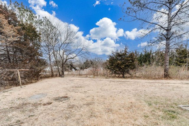 726 S Praire Dr, Andover, KS 67002