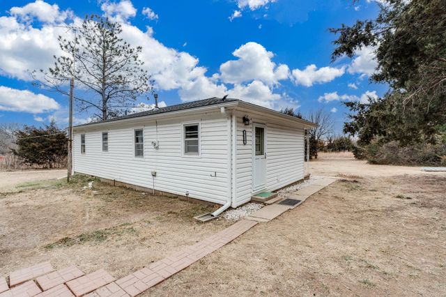 726 S Praire Dr, Andover, KS 67002