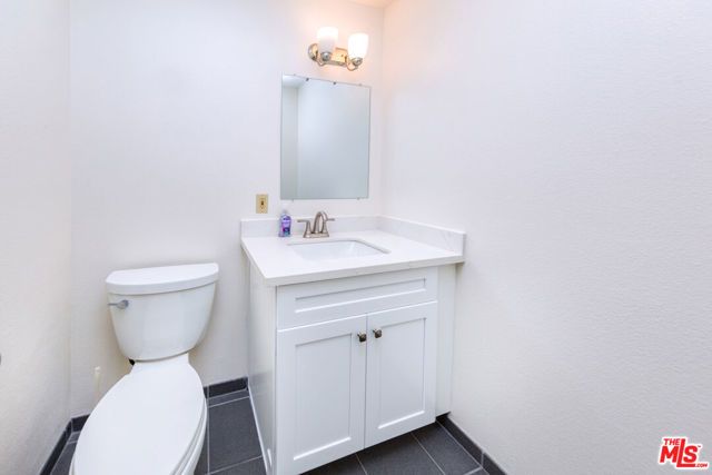 39752 Makin, Palmdale, CA 93551
