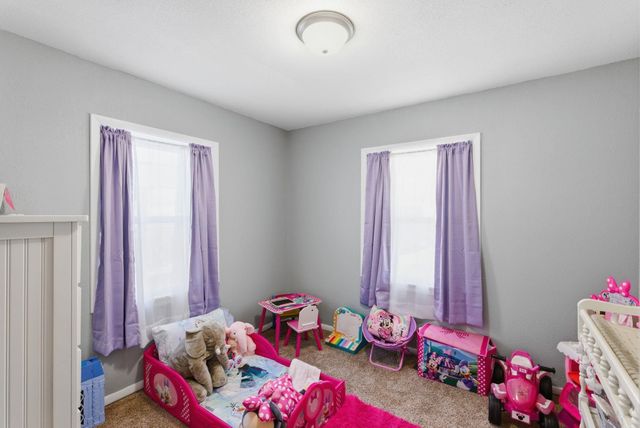 1301 E Broadbeck Dr, Park City, KS 67219