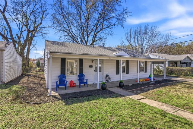 1301 E Broadbeck Dr, Park City, KS 67219