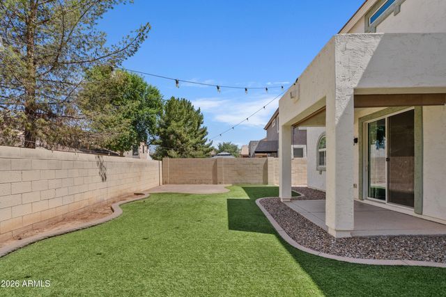 2058 S HERON Lane, Gilbert, AZ 85295