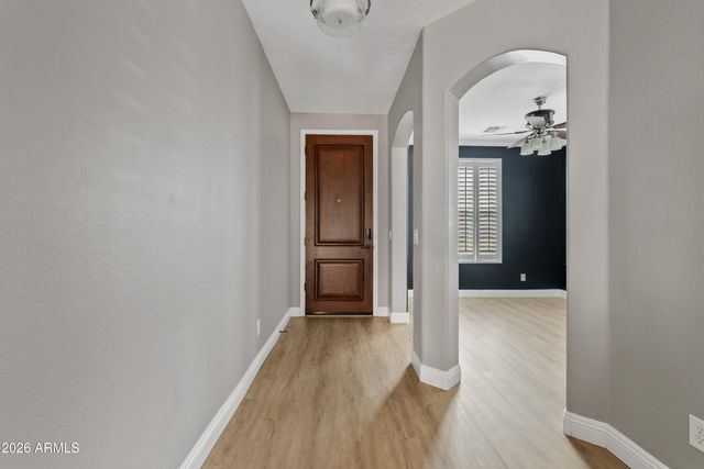 2058 S HERON Lane, Gilbert, AZ 85295